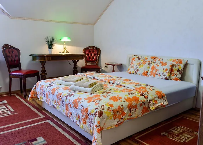 Harmonia Apartmanhaz * Eger