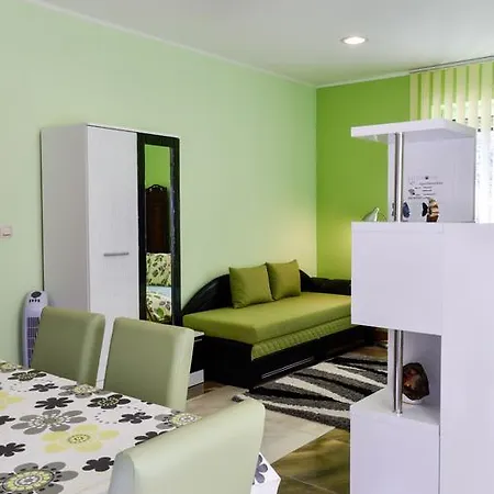 Appartement Harmonia Apartmanhaz Eger