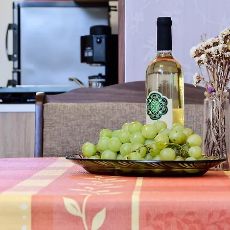 Harmonia Apartmanhaz * Erlau