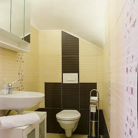 Harmonia Apartmanhaz Erlau