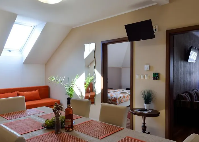 Harmonia Apartmanhaz Apartament Eger